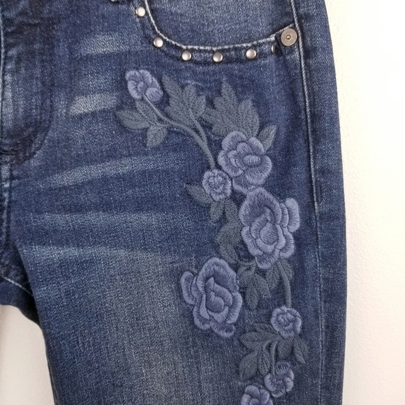 MISS ME Floral Embroidered Skinny Jeans NWT size 26 - Picture 5 of 10